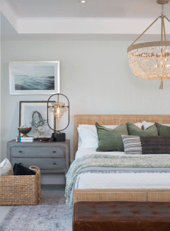 Introducing HÜIS The Storefront